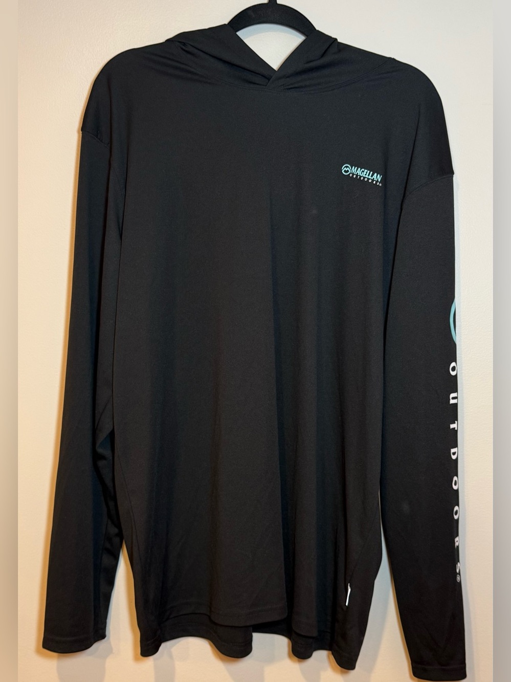 Magellan Outdoors Men's Casting Crew Long Sleeve Hoodie Size XL